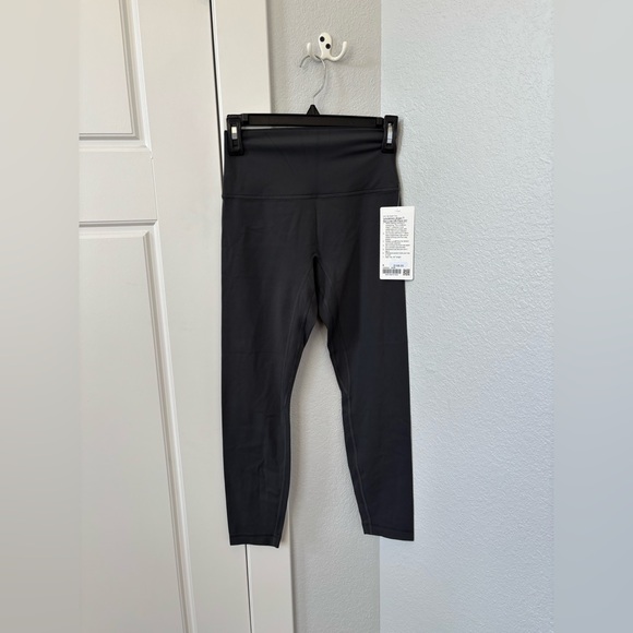 NWT!ππLululemon Align No Line HR Pant 25βππ. Size 6. Color Graphite Grey. - Picture 6 of 15